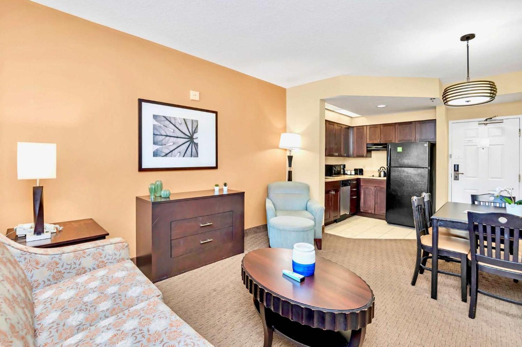 Unit 2 Queen Beds - Pool Hot Tub Close To Disney Apartment Orlando Exterior photo